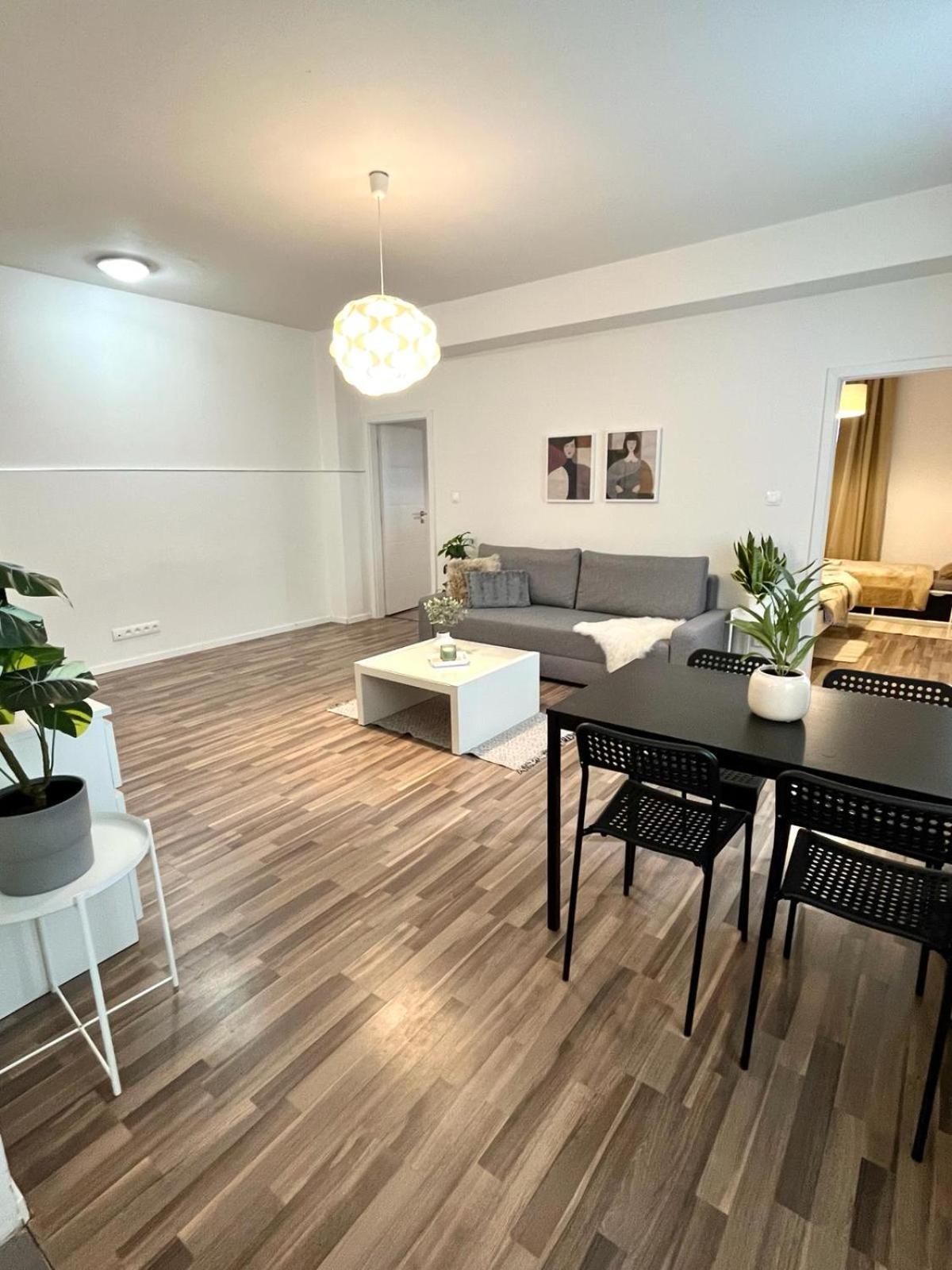 Apartment Adele - Old Town Bratislava Exterior foto