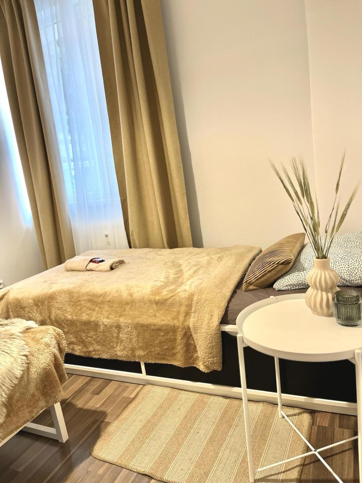 Apartment Adele - Old Town Bratislava Exterior foto